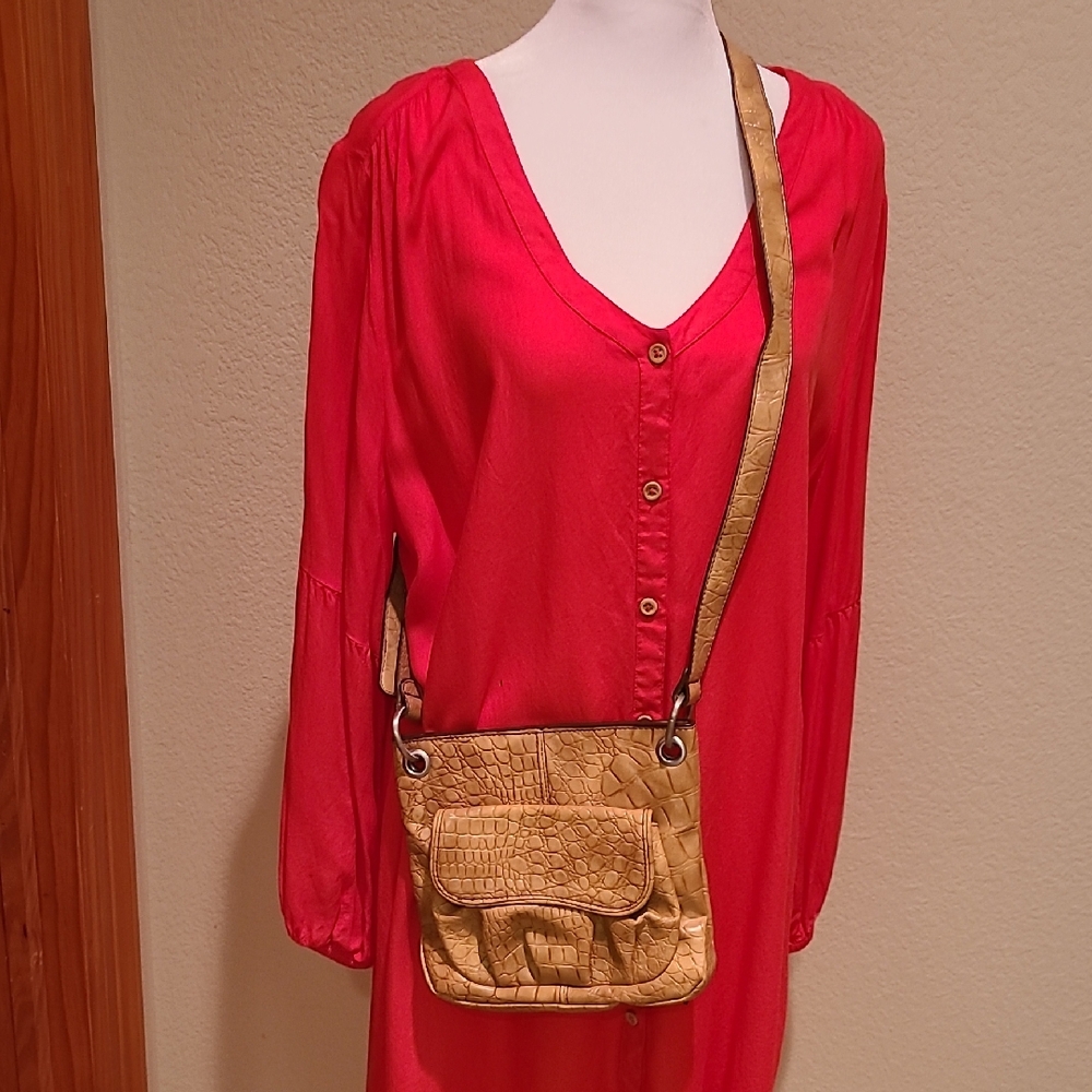 Coldwater Creek Crossbody Tan Purse New Without Tags (tunic also in closet)